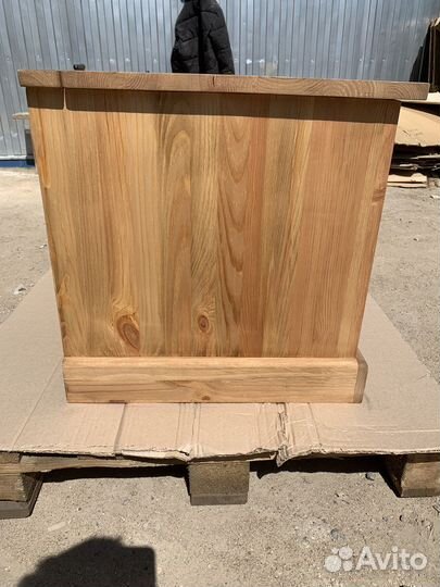 Сундук деревянный