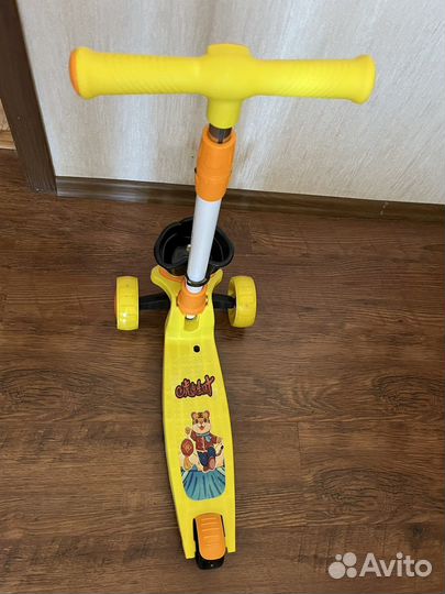 Самокат детский новый