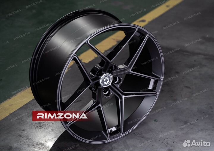 Кованые диски R22 на Audi Q5