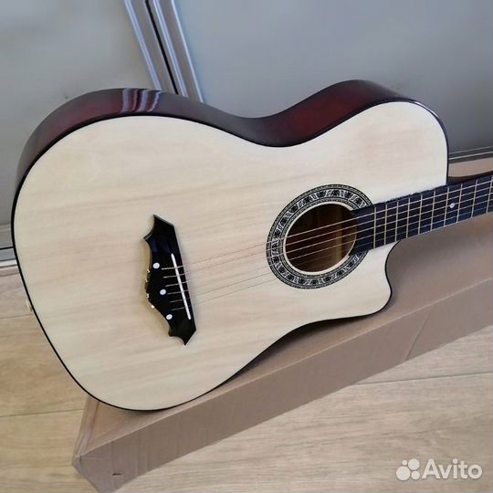Гитара акустическая новая