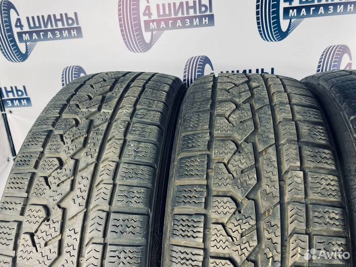 Kumho I'Zen RV Asymmetric 225/55 R18 102H