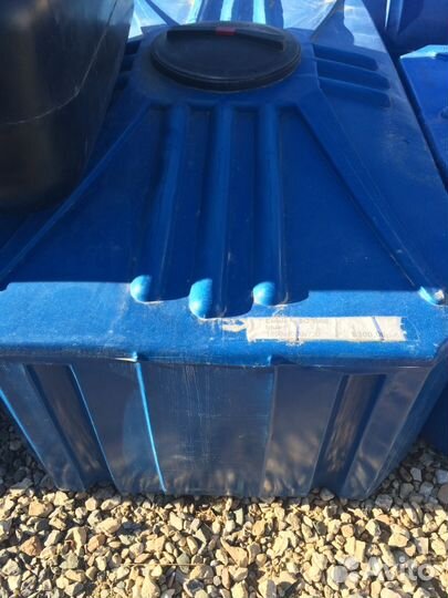 Квадратная емкость для воды 1000 л. 185x100x73