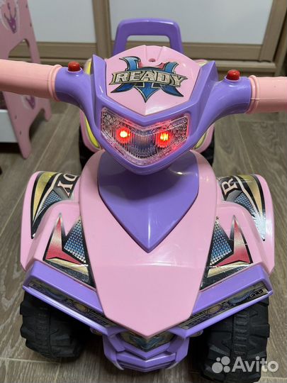 Детская машинка каталка(квадроцикл)