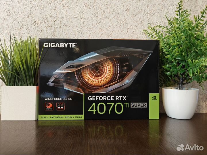 Видеокарта GeForce RTX 4070 ti super windforce OC