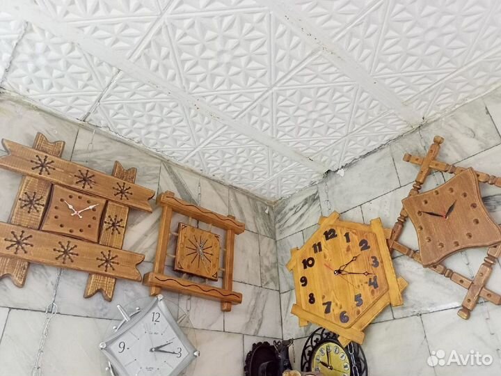 Часы настенные. Дерево