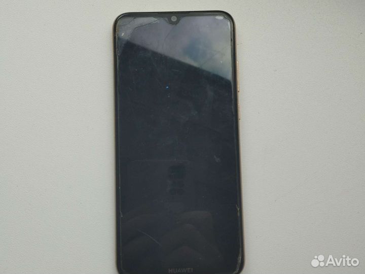 Мобильные телефоны бу huawei y6 2019