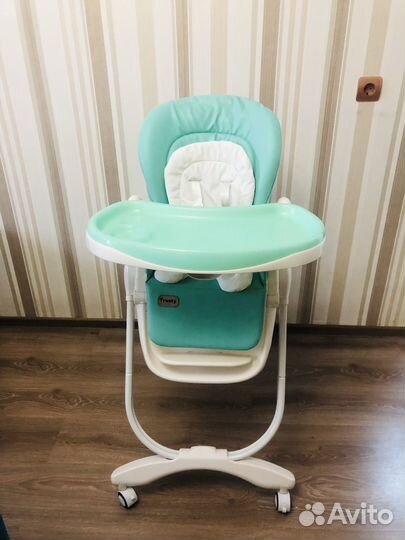 Детский стульчик для кормления