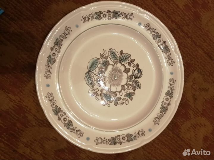 Блюдо большое