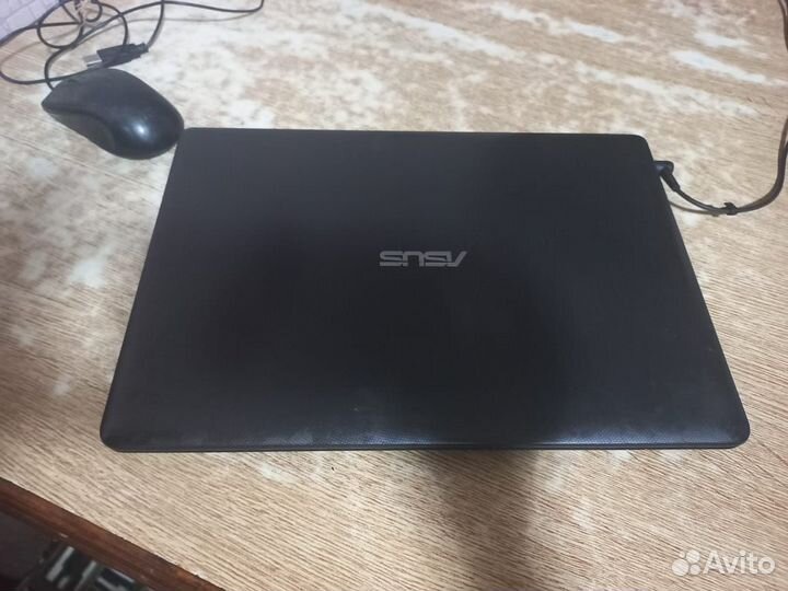 Ноутбук asus