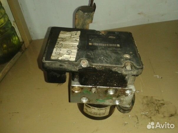 Компрессор форд фокус 1 ваккумник абс