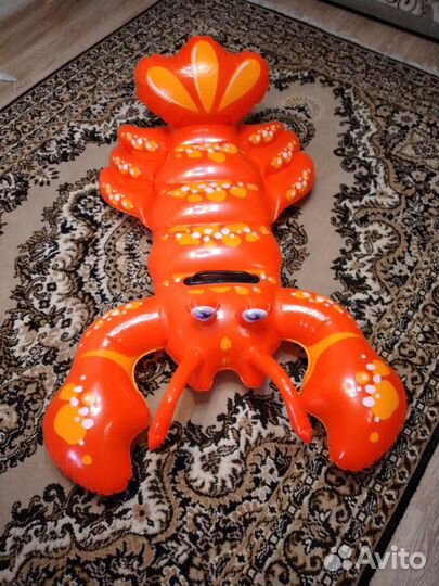 Надувной матрас для плавания 