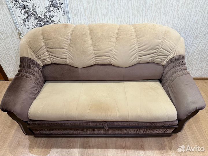 Диван и 2 кресла