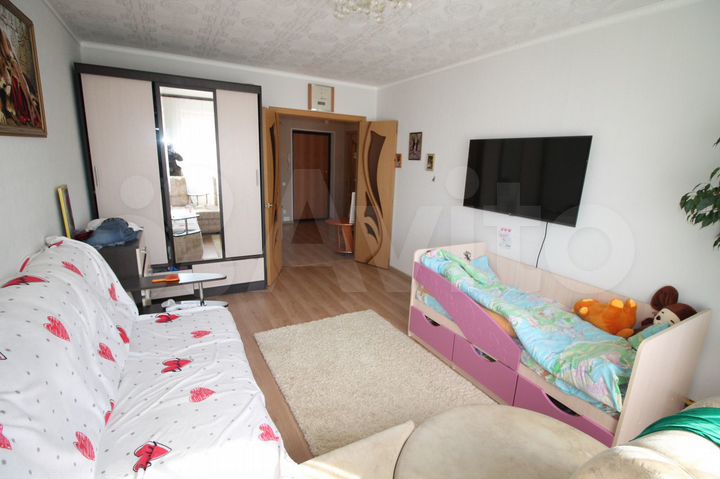 3-к. квартира, 73 м², 1/9 эт.