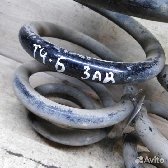 Пружина задняя Volkswagen Transporter t4