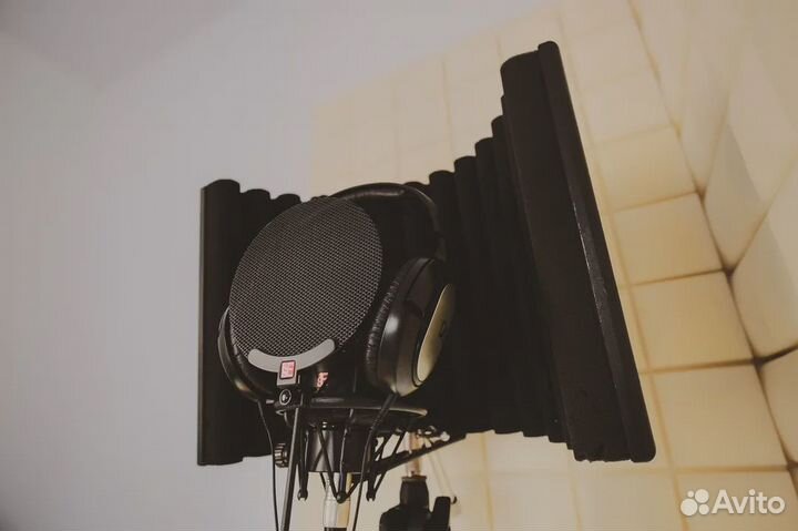 Запись песни в студии звукозаписи в Ярославле