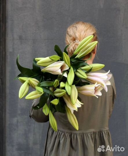 Букеты из лилий