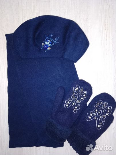 Комплект берет, шарф, варежки