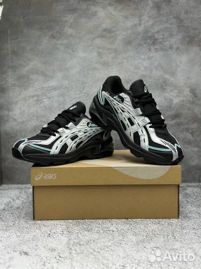 Кроссовки Asics gore tex