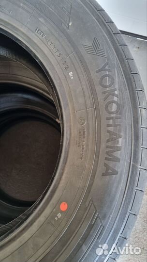 Yokohama BluEarth-XT AE61 215/70 R16 100H