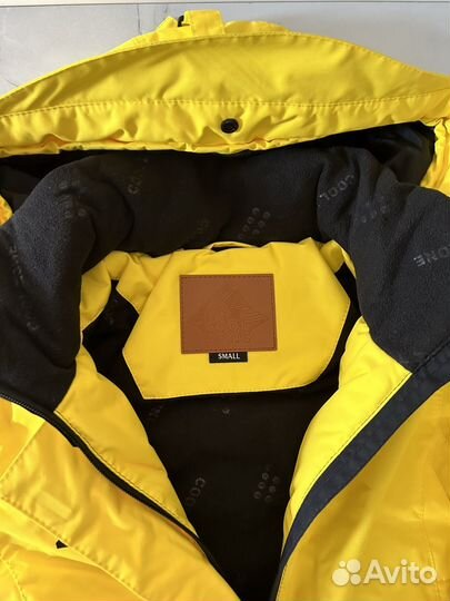 Горнолыжный комбинезон