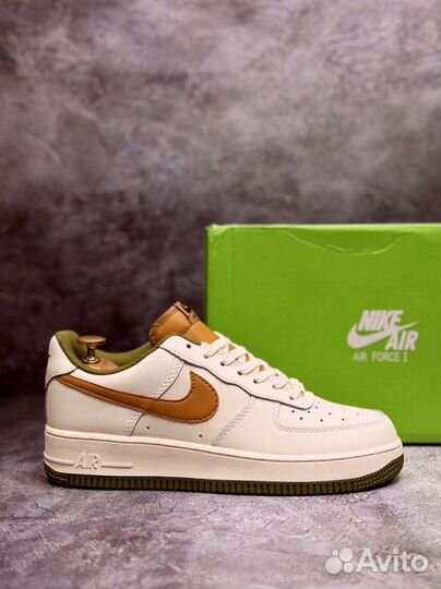 Кроссовки Nike Air Force 1