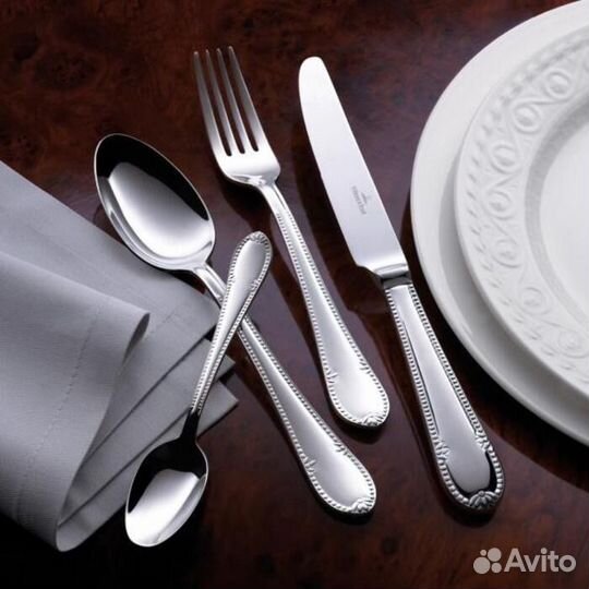 Набор столовых приборов на 12 персон б/у