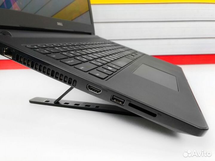 Ноутбук Dell