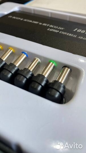 Унивирасальное сетевое зарядное устройство ноутбук