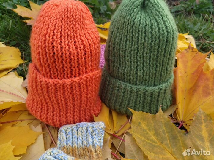 Шапки варежки ручной работы в наличии и под заказ