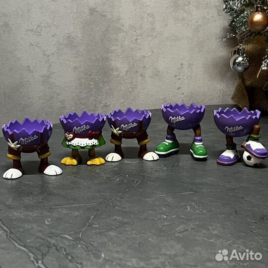 Детская игрушка - подставка для яйца