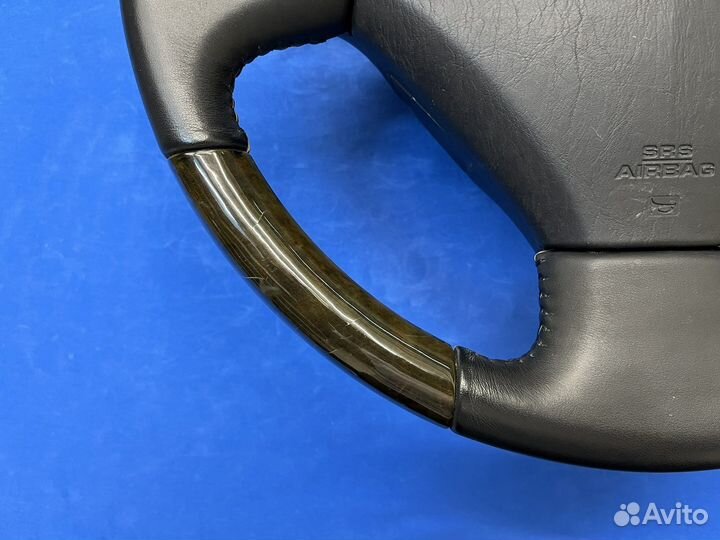 Руль Clazzio с косточкой дерево для Lexus