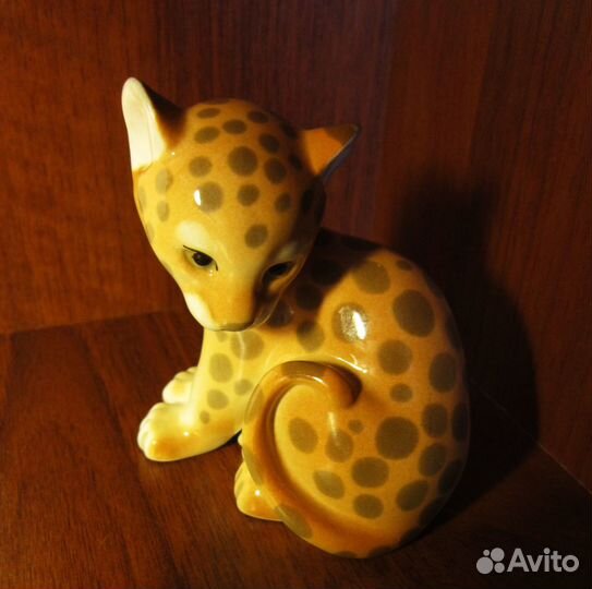 Статуэтка «Леопард». Фарфор «лфз». Новая