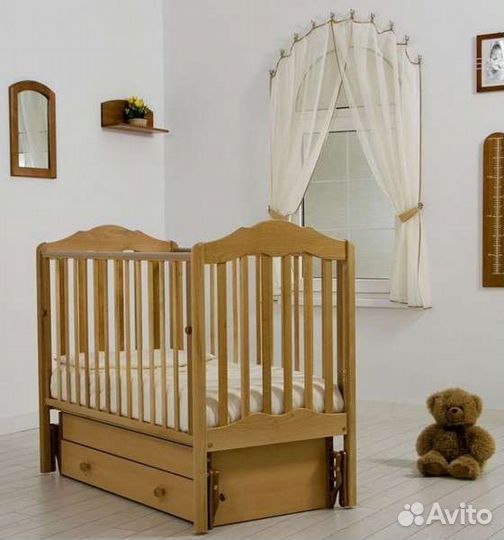 Комод Сильвия люкс и кроватка Гандылян