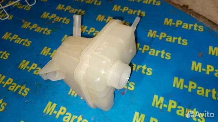 Бачок расширительный Nissan Qashqai J10 NJ10