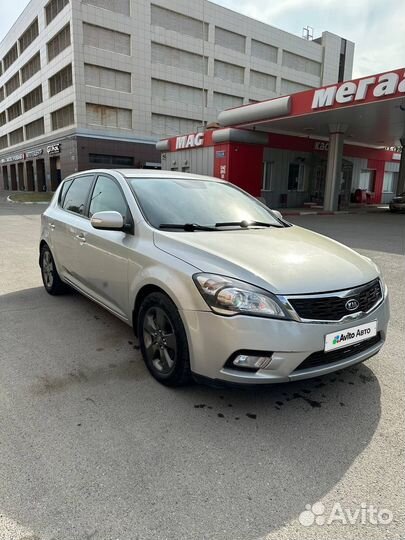 Kia Ceed 1.6 AT, 2011, 182 600 км