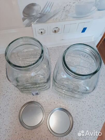 Банка с краном новая 3 литра