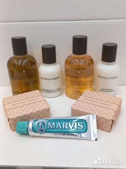 Bottega Veneta Шампунь Гель лосьон Marvis паста