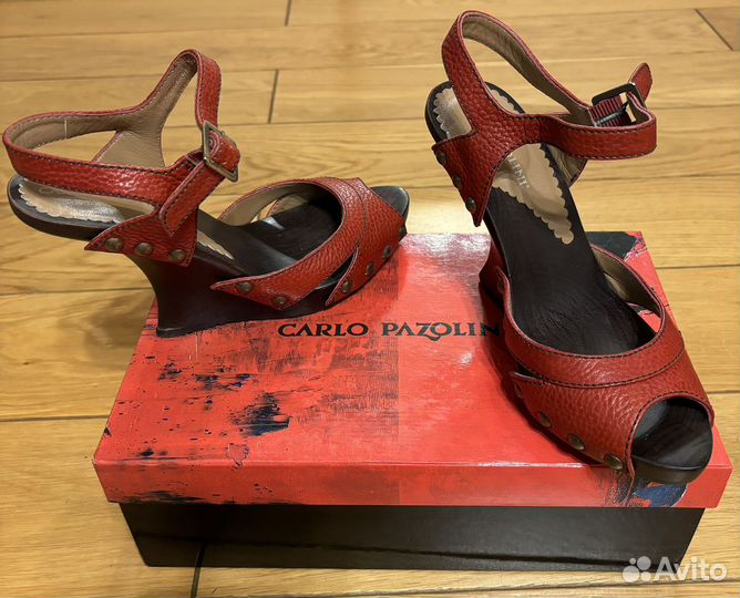 Босоножки Carlo Pazolini