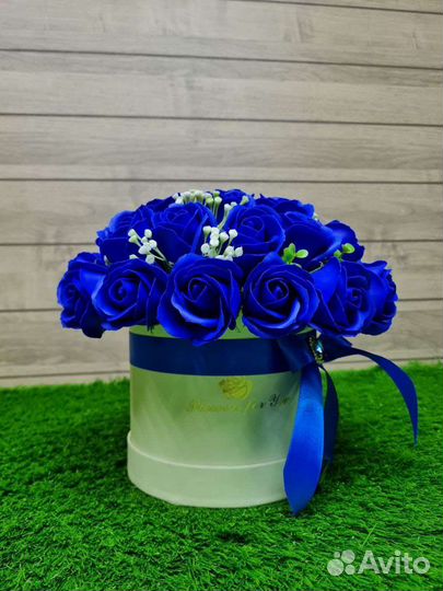 Букет синих роз из мыла