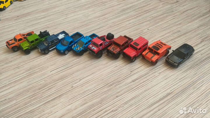 Набор машинок hot wheels