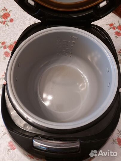 Мультиварка polaris pmc 0517ad