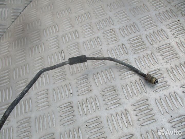 Трубка цилиндра сцепления Mercedes W202