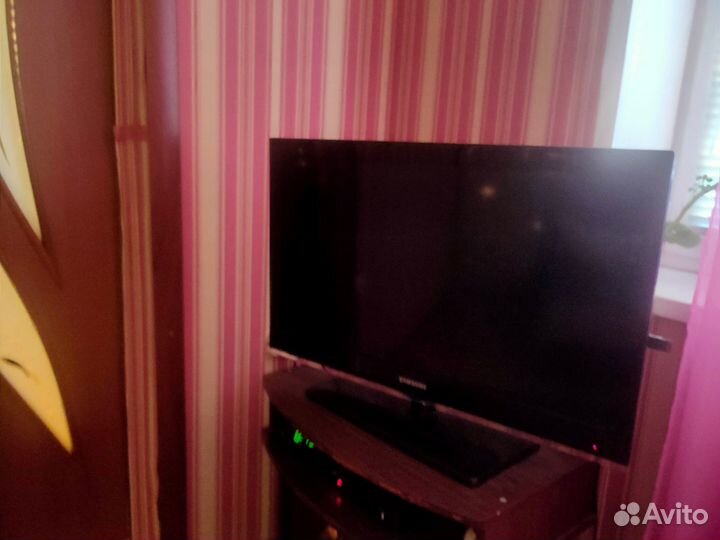 Телевизор Samsung le32c530f1w