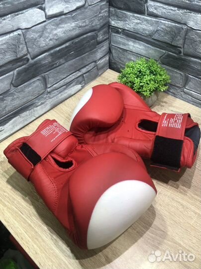 М.22328 Перчатки боксерские Leco 10 Oz