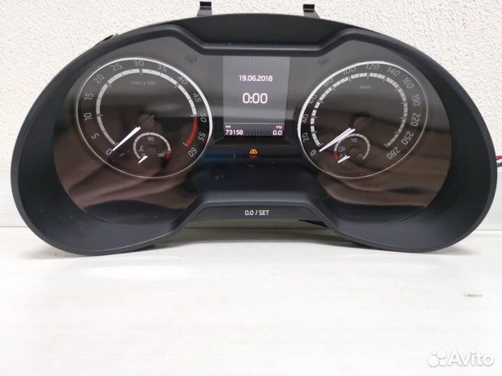 Панель приборов Щиток Skoda Octavia A7