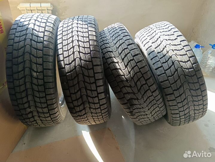 Dunlop Grandtrek SJ6 225/60 R17 99Q