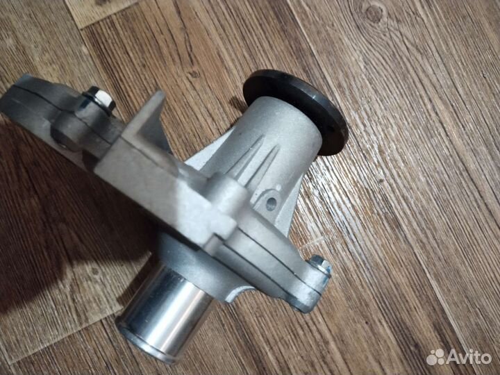 Водяная помпа geely mk