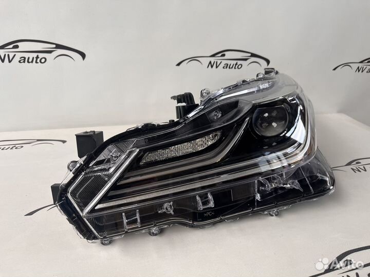 Toyota corolla 210 фара левая диодная 19-22