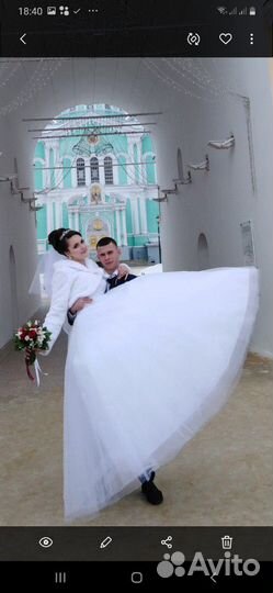 Свадебное платье