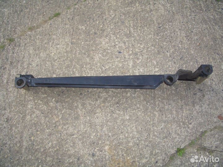 Кронштейн радиатора Ниссан Х-Трейл Т32 с 13